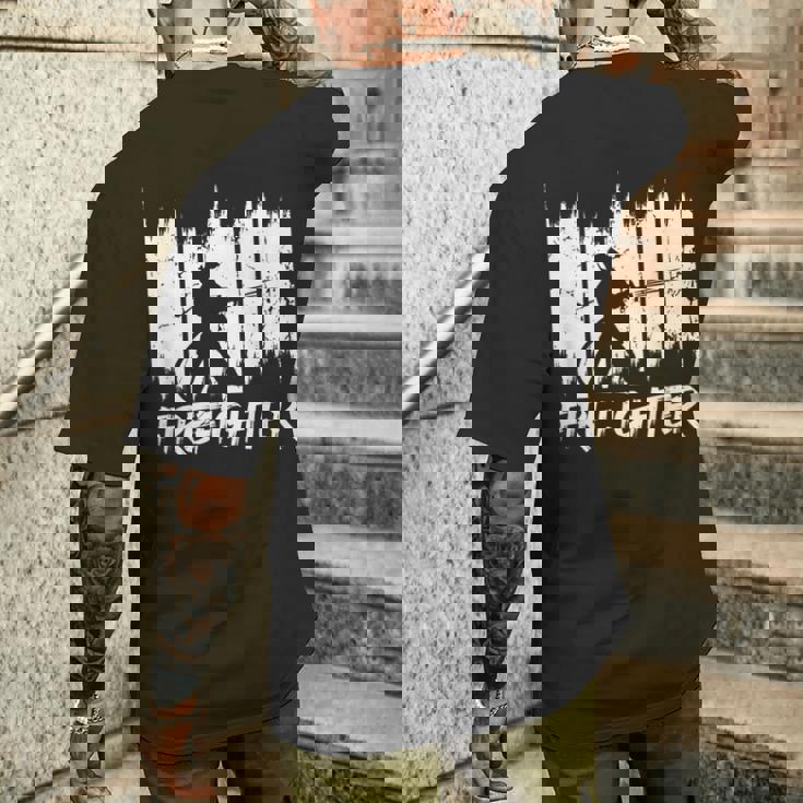 面白い消防士消防チーム消防団 メンズTシャツ バックプリント 彼への贈り物