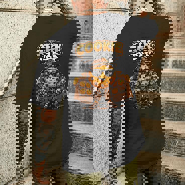 面白くて愛らしいクッキーディーラーかわいい漫画のパン屋 メンズTシャツ バックプリント 彼への贈り物