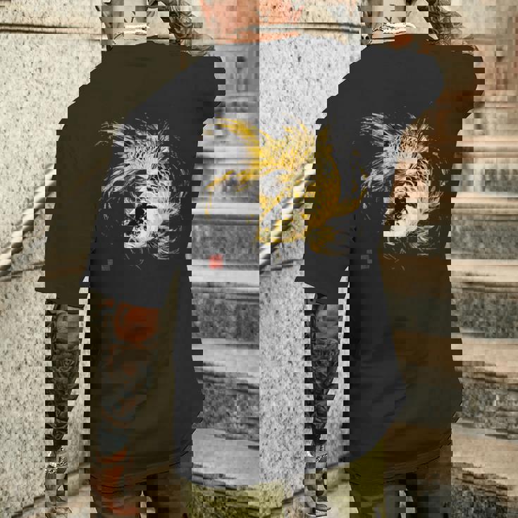 鯉 黒金 アクアリウム ニシキゴイ 観賞魚 イラスト メンズTシャツ バックプリント 彼への贈り物