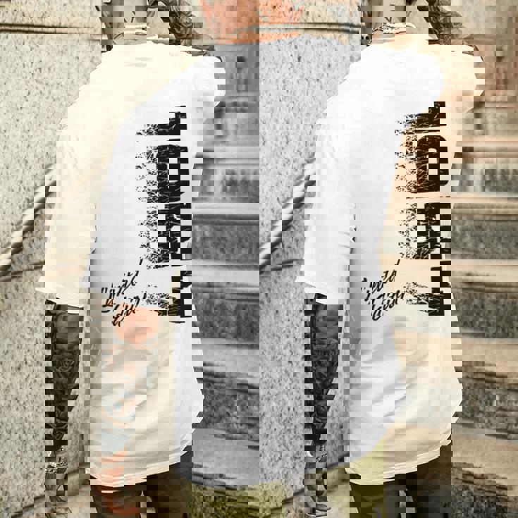 68年限定品 1957年 68歳の誕生日 メンズTシャツ バックプリント 彼への贈り物