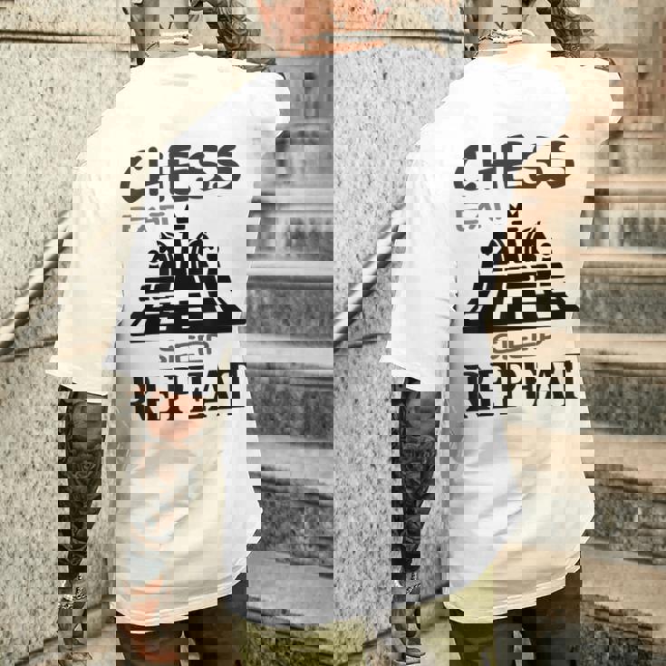 Chess Play チェス盤 チェスマット ギフトアイデア メンズTシャツ バックプリント 彼への贈り物