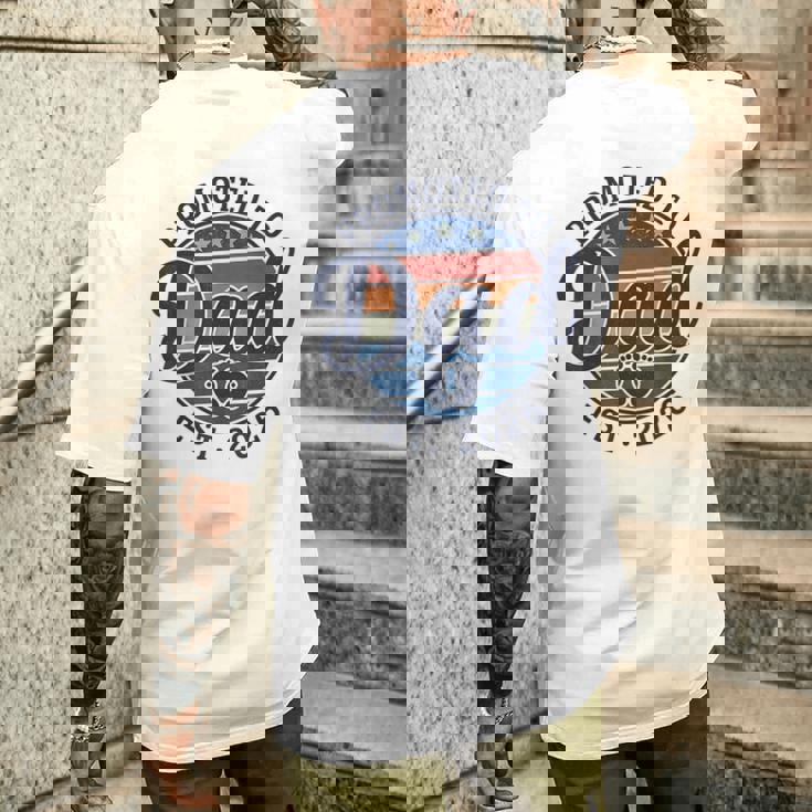 はじめてのお父さんがパパに昇進 2026 父の日男性 メンズTシャツ バックプリント 彼への贈り物