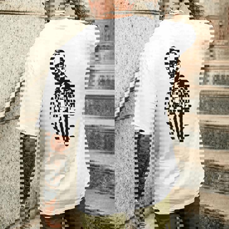 サルバドール・アジェンデ チリ社会主義者 メンズTシャツ バックプリント 彼への贈り物