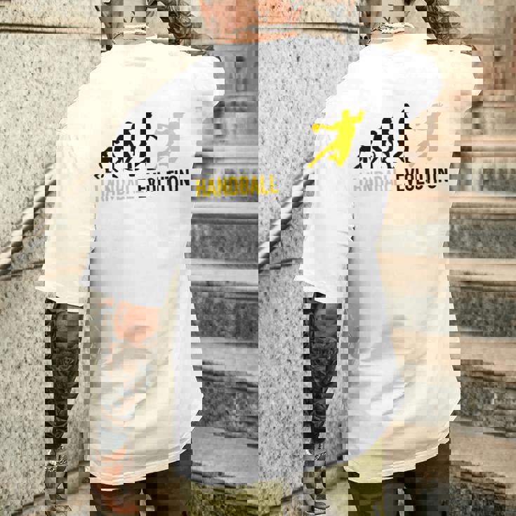 ハンドボール選手の進化ハンドボール メンズTシャツ バックプリント 彼への贈り物