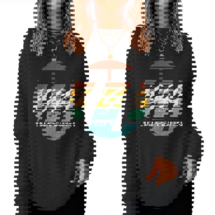 77 歳の誕生日男性女性 77 歳 1949 面白いギフト レディーススウェットシャツ