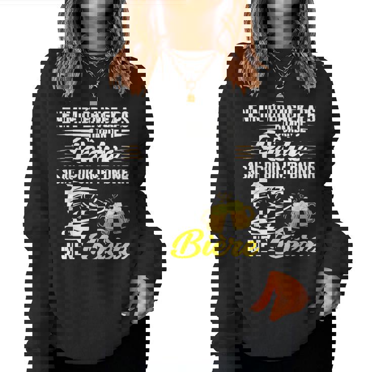 Ne Me Dérangez Je Pêche Me Donner Une Bière Pêcheur Sweat-shirt pour femme