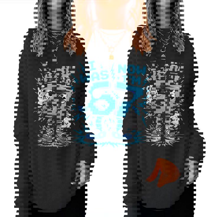 I Was 6 Now I'm 7 67 7歳の誕生日 女の子 男の子 レディーススウェットシャツ