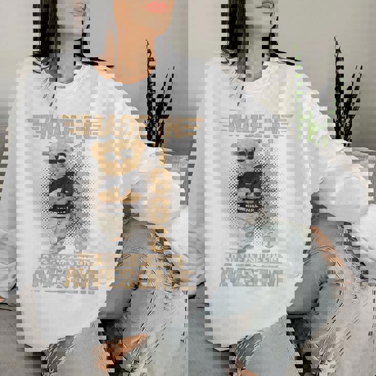 60歳 Made In 1966 テディベア 60歳 誕生日 男性 女性 レディーススウェットシャツ 彼女への贈り物