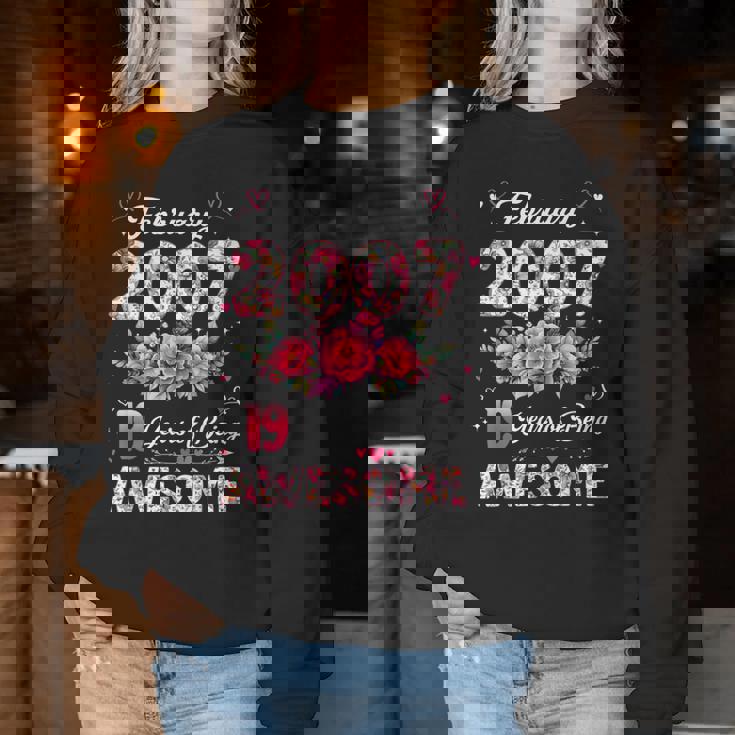 19歳 2007年2月 花柄 19歳 誕生日 男性 女性 レディーススウェットシャツ 面白い贈り物