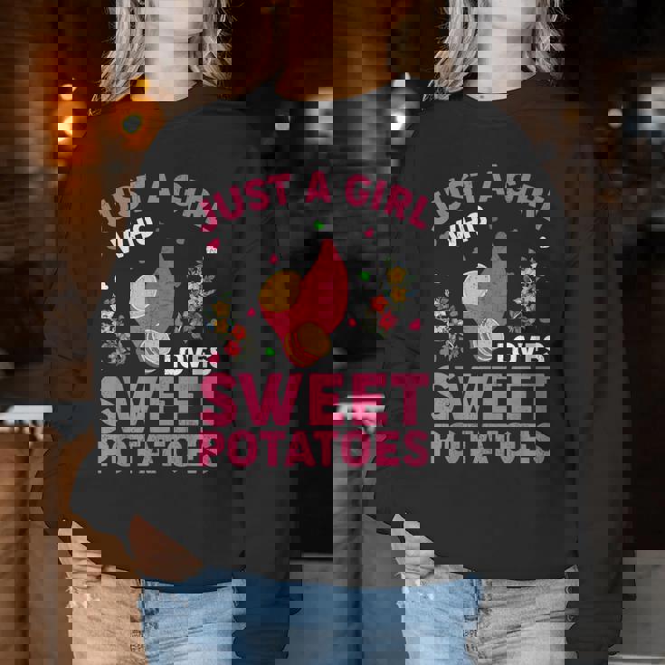 さつまいも好き さつまいもが大好きな女の子 レディーススウェットシャツ 面白い贈り物