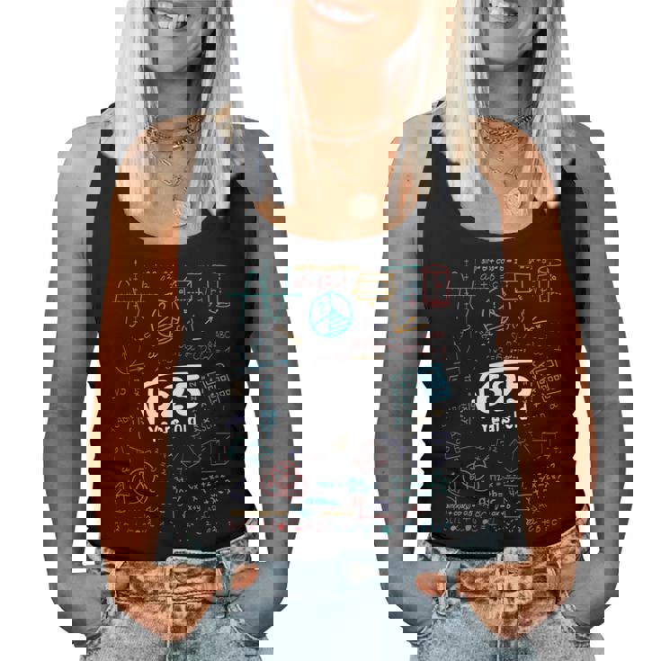 25 Años De Edad Hombres Es 25 Regalo De Cumpleaños Cuadrado Raíz De 625 Camiseta sin mangas para mujer