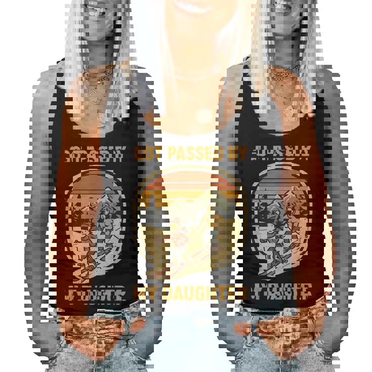 Got Passed By My Daughter Gafas De Esquí Divertidas Para Montaña Camiseta sin mangas para mujer