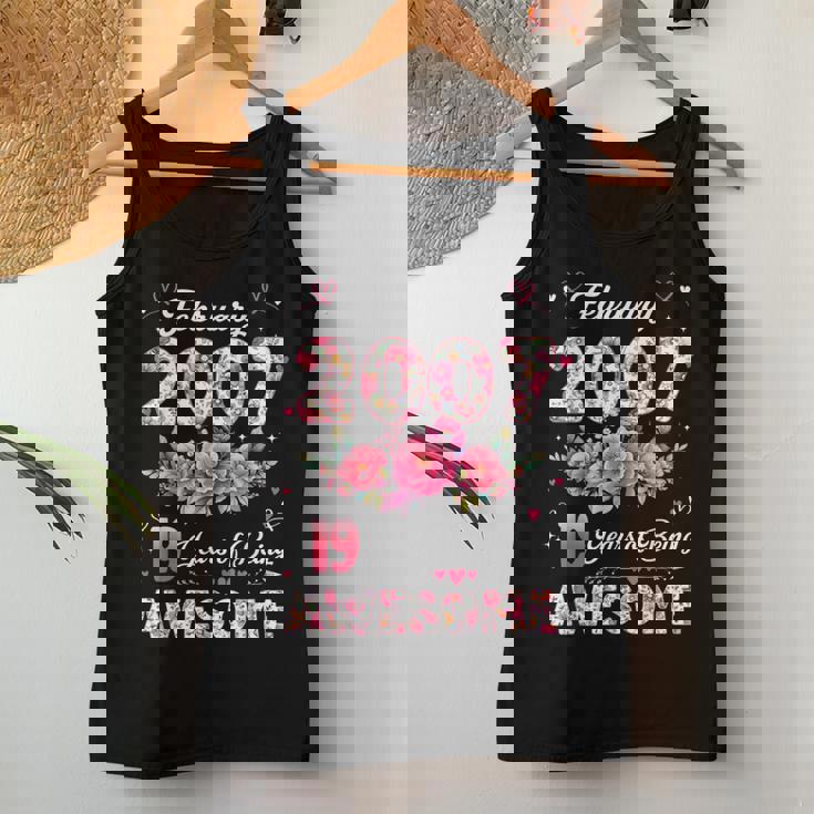 19歳 2007年2月 花柄 19歳 誕生日 男性 女性 レディースタンクトップ 面白い贈り物