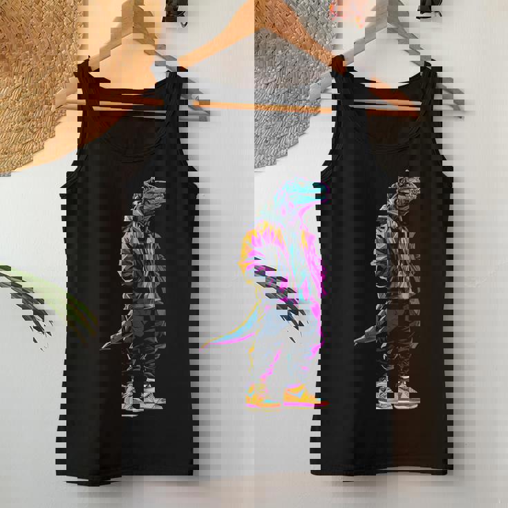 恐竜 漫画 かわいい かわいい かっこいい モチーフ 男性 女性 T-Rex レディースタンクトップ 面白い贈り物