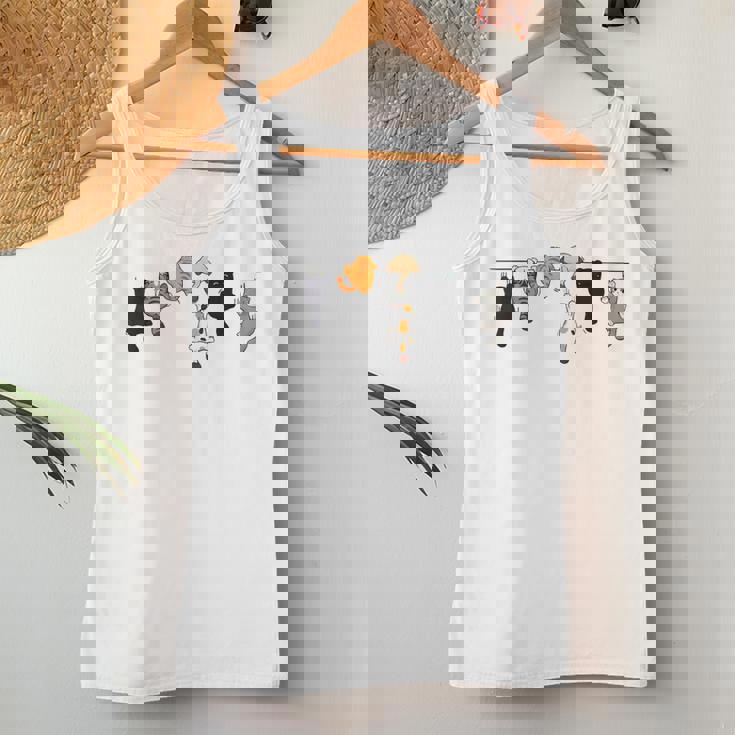 猫 ぶら下がり かわいい ネコ 面白い ペット ネコ好き 猫のお母さん 猫のお父さん 動物好き キャットラバー レディースタンクトップ 面白い贈り物