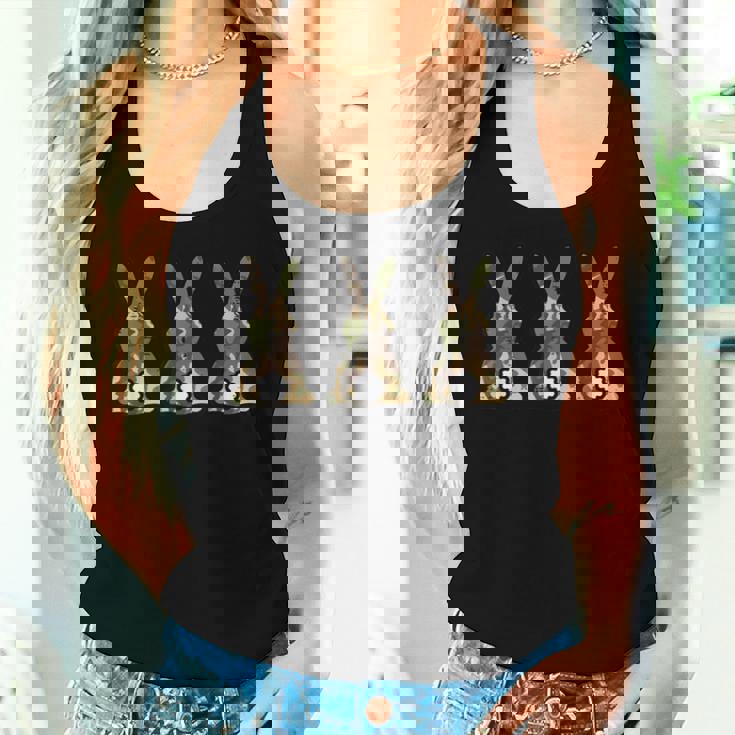 迷彩柄 ウサギ キュート イースターデー ウサギ 男性 女性 キッズ レディースタンクトップ 彼女への贈り物