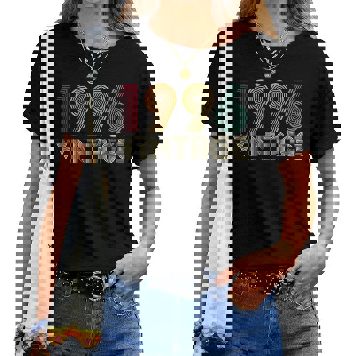 30歳の誕生日プレゼント 30歳 男性 女性 レトロ ヴィンテージ 1996 レディースTシャツ