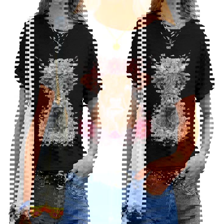 Cute Baby Highland Cow With Flowers Calf Animal Cow Women Women T-shirt