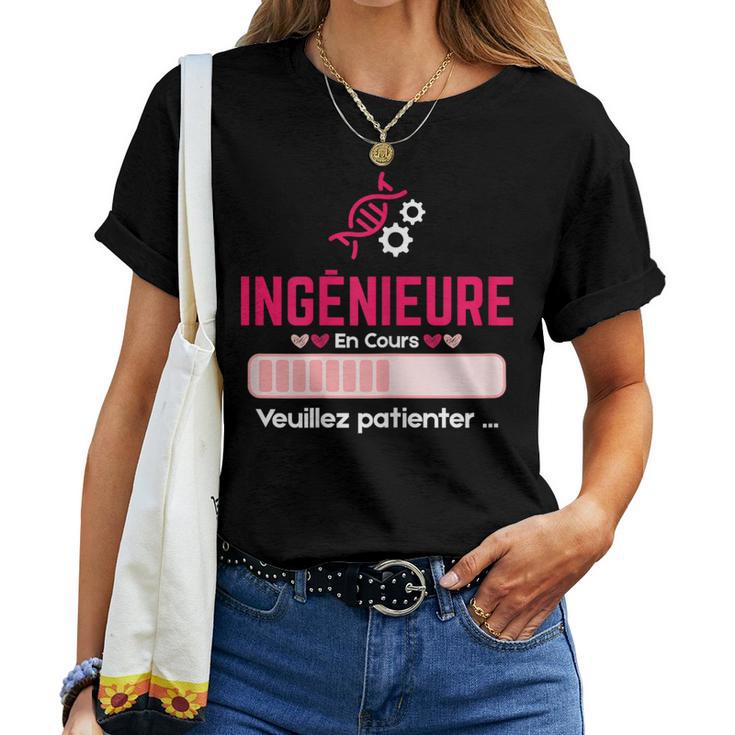 Future Ingénieure Étudiante Fille En Cours Cadeau Ingenieur T-shirt femme