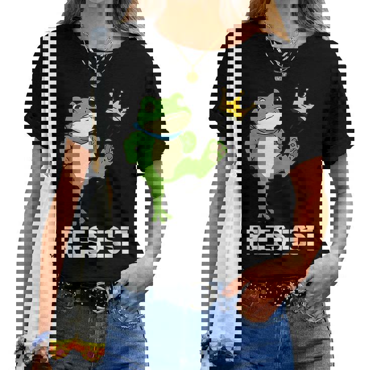 Portland Frog Protest For And No Kings Women T-shirt