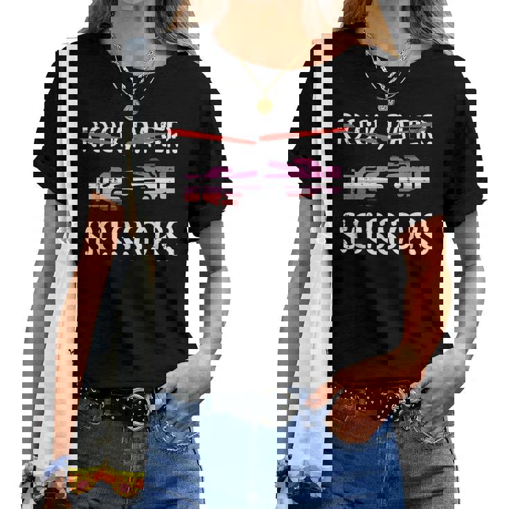 Rock Paper Tijeras Lesbianas Orgullo Bandera Lgbtq Es Camiseta de mujer