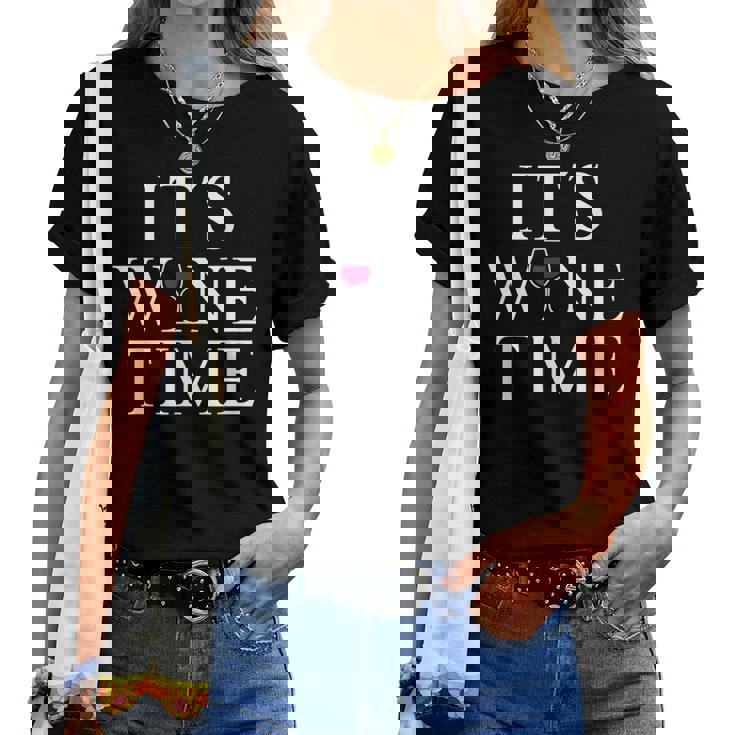 Wine Lovers Wine Time 赤ワインワインメーカー レディースTシャツ