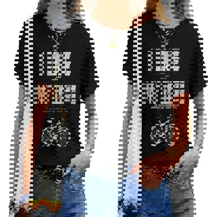 マウンテンバイク I Love When My Wife Lets Me Buy Another Bike レディースTシャツ