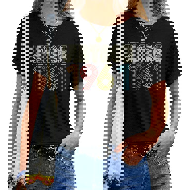 ヴィンテージ 1961年 レトロ 60歳 60歳 誕生日プレゼント 男性 女性 レディースTシャツ