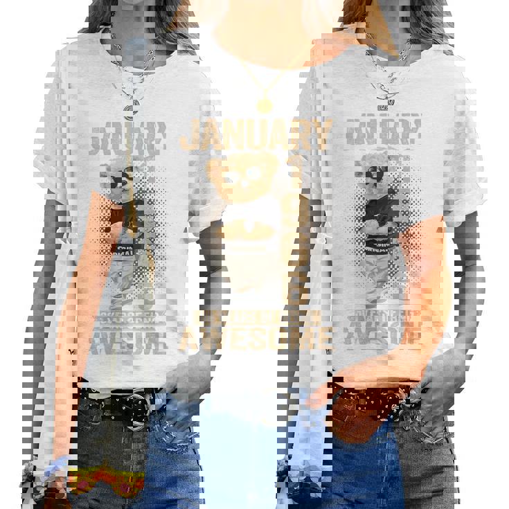 60歳 1966年1月 テディベア 60歳 誕生日 男性 女性 レディースTシャツ