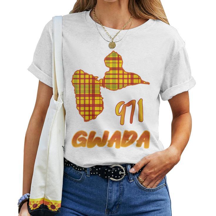 971 Gwada Idee Cadeau Guadeloupe Gwadlouptyle Madras T-shirt femme