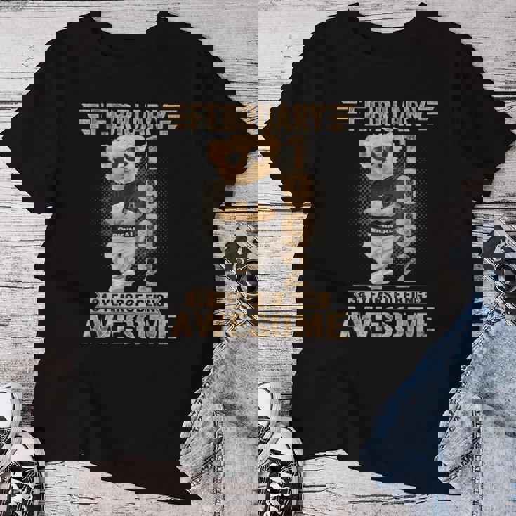 1992年2月34歳の誕生日男性と女性のための素晴らしいテディベア。 レディースTシャツ 面白い贈り物