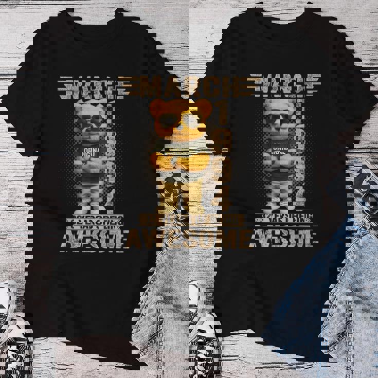 32歳 1994年3月 テディベア 32歳 誕生日 男性 女性 レディースTシャツ 面白い贈り物