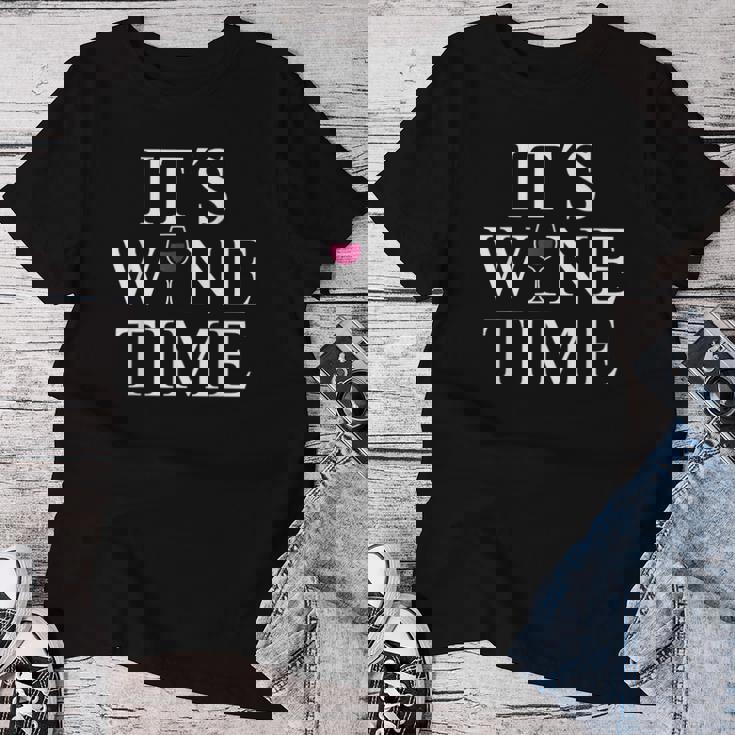 Wine Lovers Wine Time 赤ワインワインメーカー レディースTシャツ 面白い贈り物