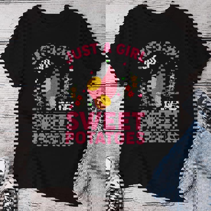 さつまいも好き さつまいもが大好きな女の子 レディースTシャツ 面白い贈り物