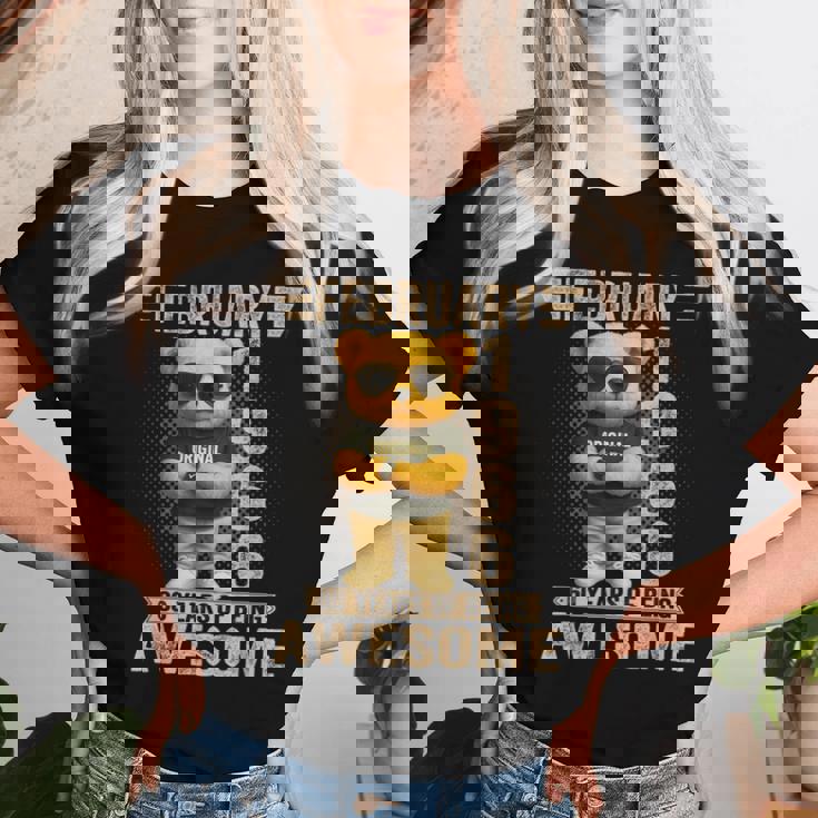 60歳 1966年2月 テディベア 60歳 誕生日 男性 女性 レディースTシャツ 彼女への贈り物