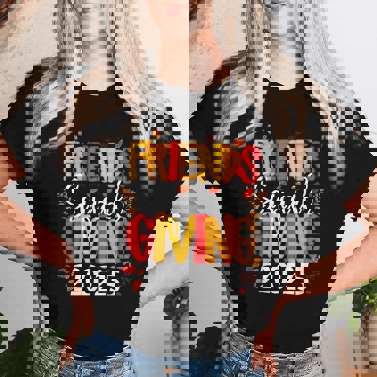 Retro Friendsgiving Squad 2025 Thanksgiving Group Fall Women T-shirt Gifts for Her