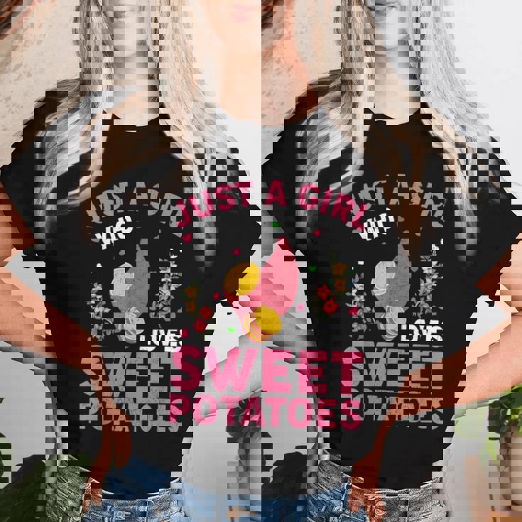 さつまいも好き さつまいもが大好きな女の子 レディースTシャツ 彼女への贈り物