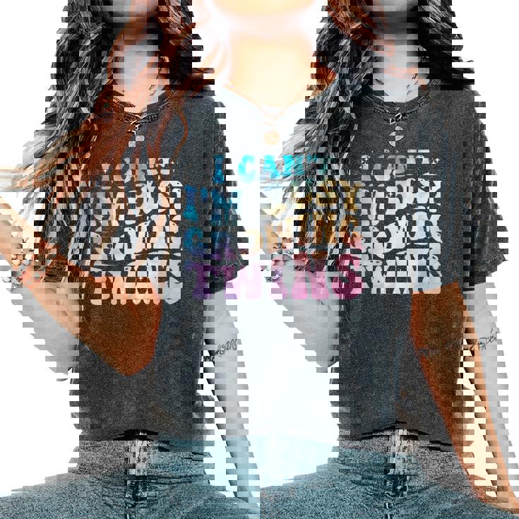 I Can't I'm Busy Growing Twins Twin Expecting Mom Pregnancy Women's Oversized Comfort T-Shirt