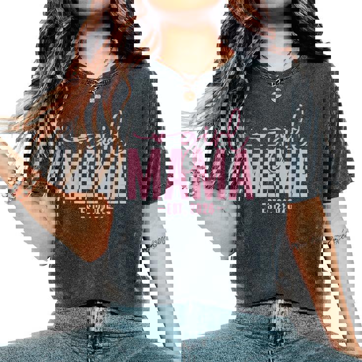 Girl Mama Est 2026 Pregnancy Reveal Mom To Be New Mommy Women's Oversized Comfort T-Shirt