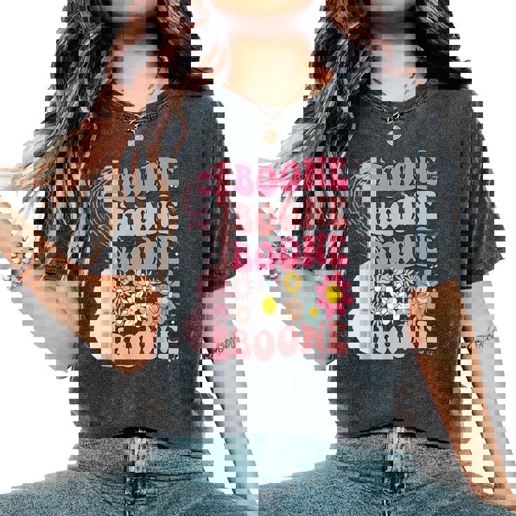 Girl Retro Boone Groovy Flower First Name Personalized 80'S Women's Oversized Comfort T-Shirt