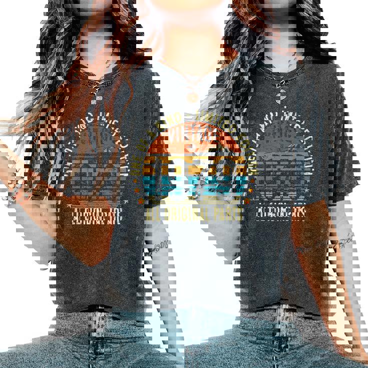 Vintage 1979 46 Years Old 46Th Birthday Women's Oversized Comfort T-Shirt