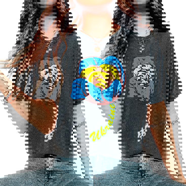 ウクライナ バラの花 旗 フリー ウクライナ応援 ウクライナ レディースオーバーサイズコンフォートTシャツ