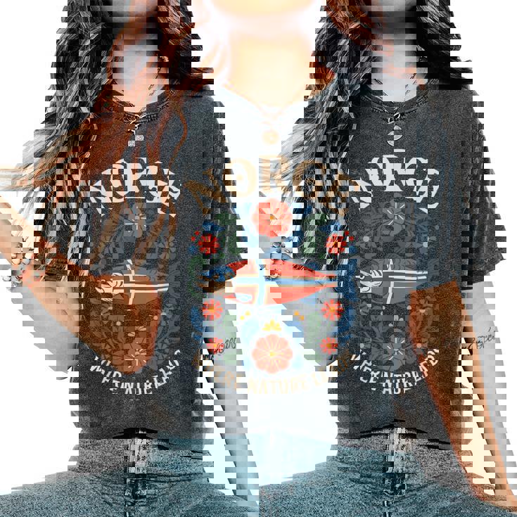 サーモン ノルウェー Rosemaling 花柄 フィヨルド 自然 Norge レディースオーバーサイズコンフォートTシャツ