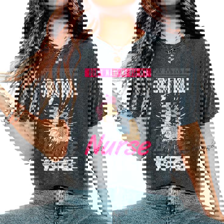 矯正看護師 刑務所看護 Use My Correctional Nurseoice レディースオーバーサイズコンフォートTシャツ