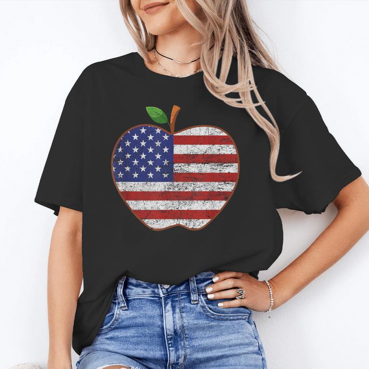 American Flag Teachers Students Apple 4th Of July Vintage Unisex T-Shirt, funny gift American Flag Teachers Students Apple 4th Of July Vintage Unisex T-Shirt, funny gift