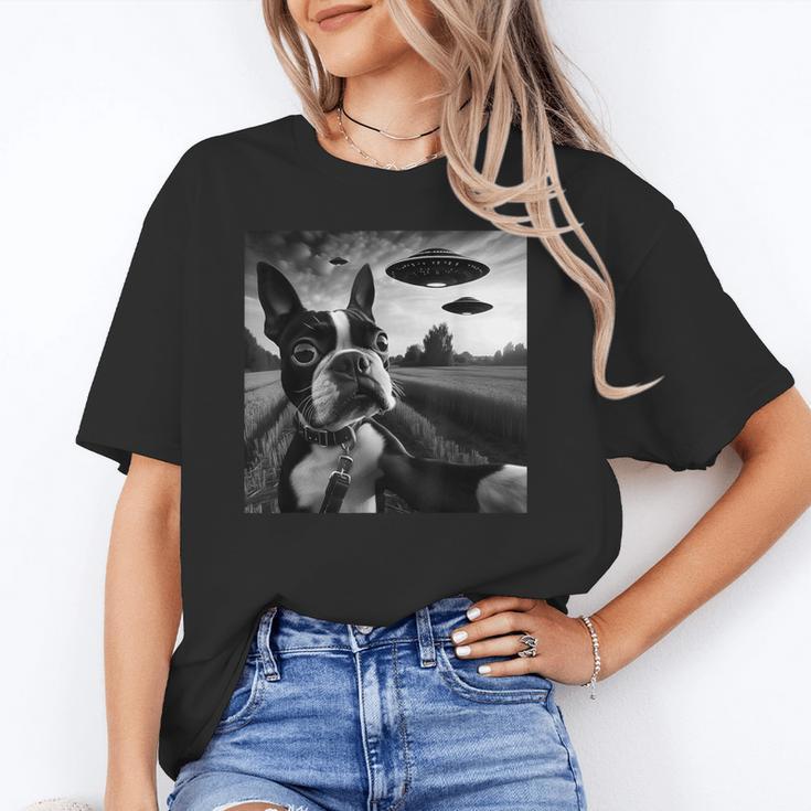 Boston Terrier Graphic Selfie With UFOs Weird Aliens Unisex T-Shirt, funny gift