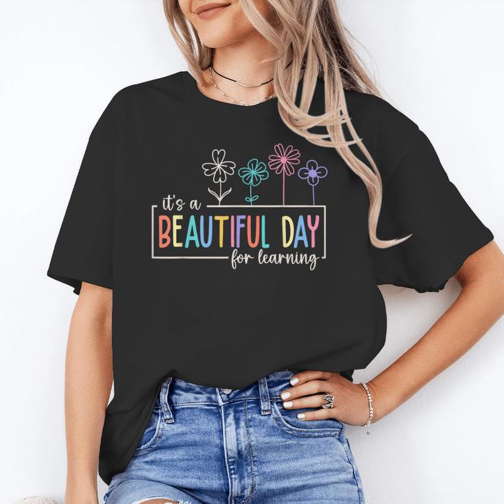 It's a Beautiful Day For Learning Teacher Students Women Unisex T-Shirt, funny gift It's a Beautiful Day For Learning Teacher Students Women Unisex T-Shirt, funny gift