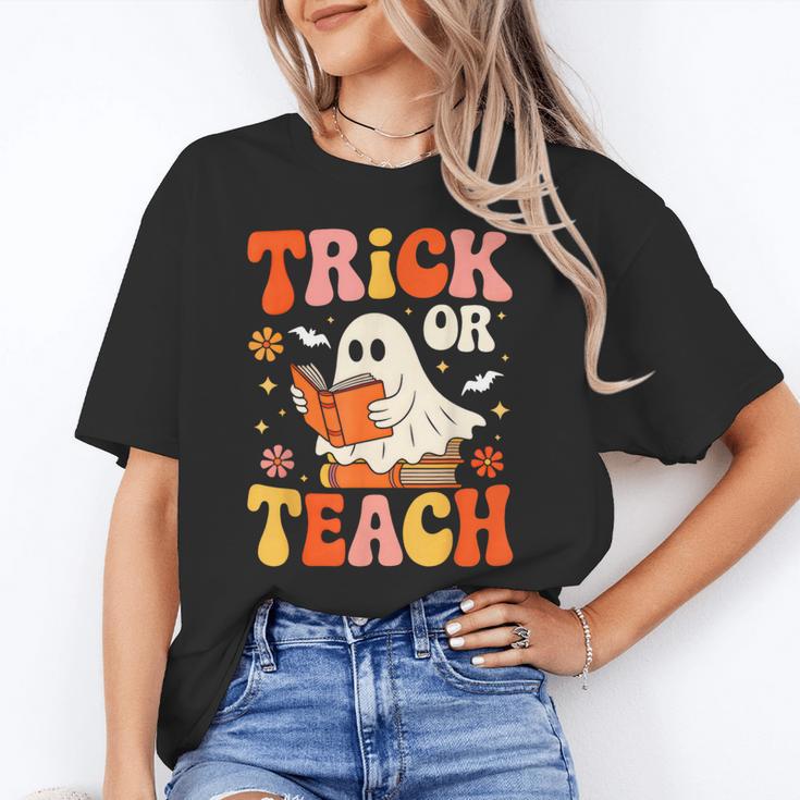 Trick Or Teach Halloween Shirt For Teacher Kids Floral Ghost Unisex T-Shirt, funny gift Trick Or Teach Halloween Shirt For Teacher Kids Floral Ghost Unisex T-Shirt, funny gift