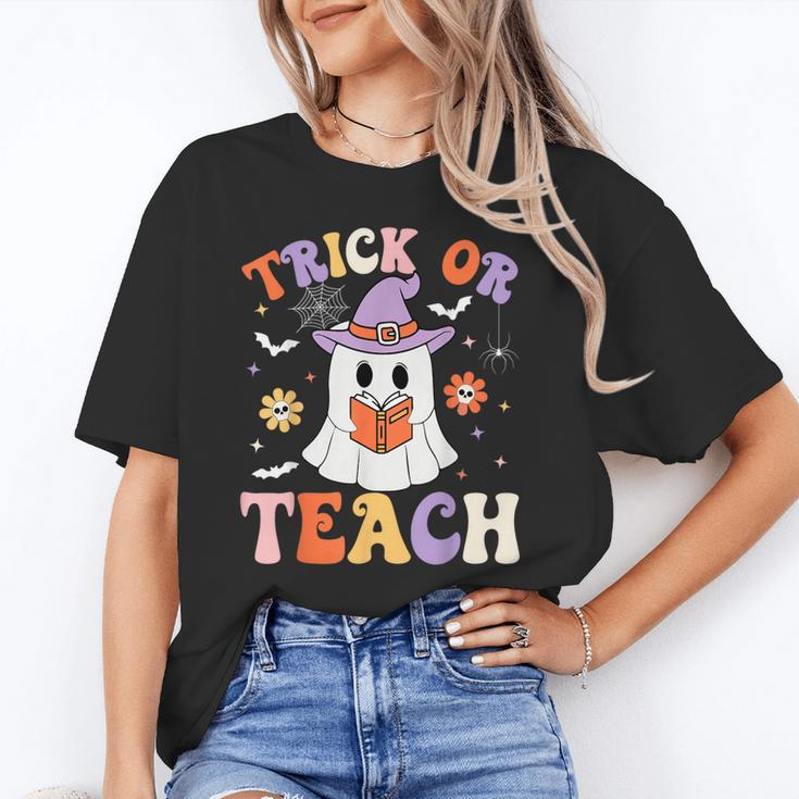Trick Or Teach Teacher Groovy Ghost Halloween Teacher Unisex T-Shirt, Groovy Teacher Shirts, funny gift Trick Or Teach Teacher Groovy Ghost Halloween Teacher Unisex T-Shirt, Groovy Teacher Shirts, funny gift