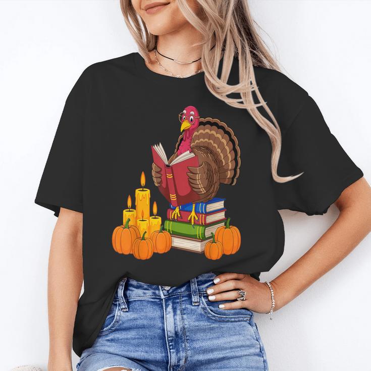 Turkey Reading Books Fall Thanksgiving Teacher Book Unisex T-Shirt, funny gift Turkey Reading Books Fall Thanksgiving Teacher Book Unisex T-Shirt, funny gift
